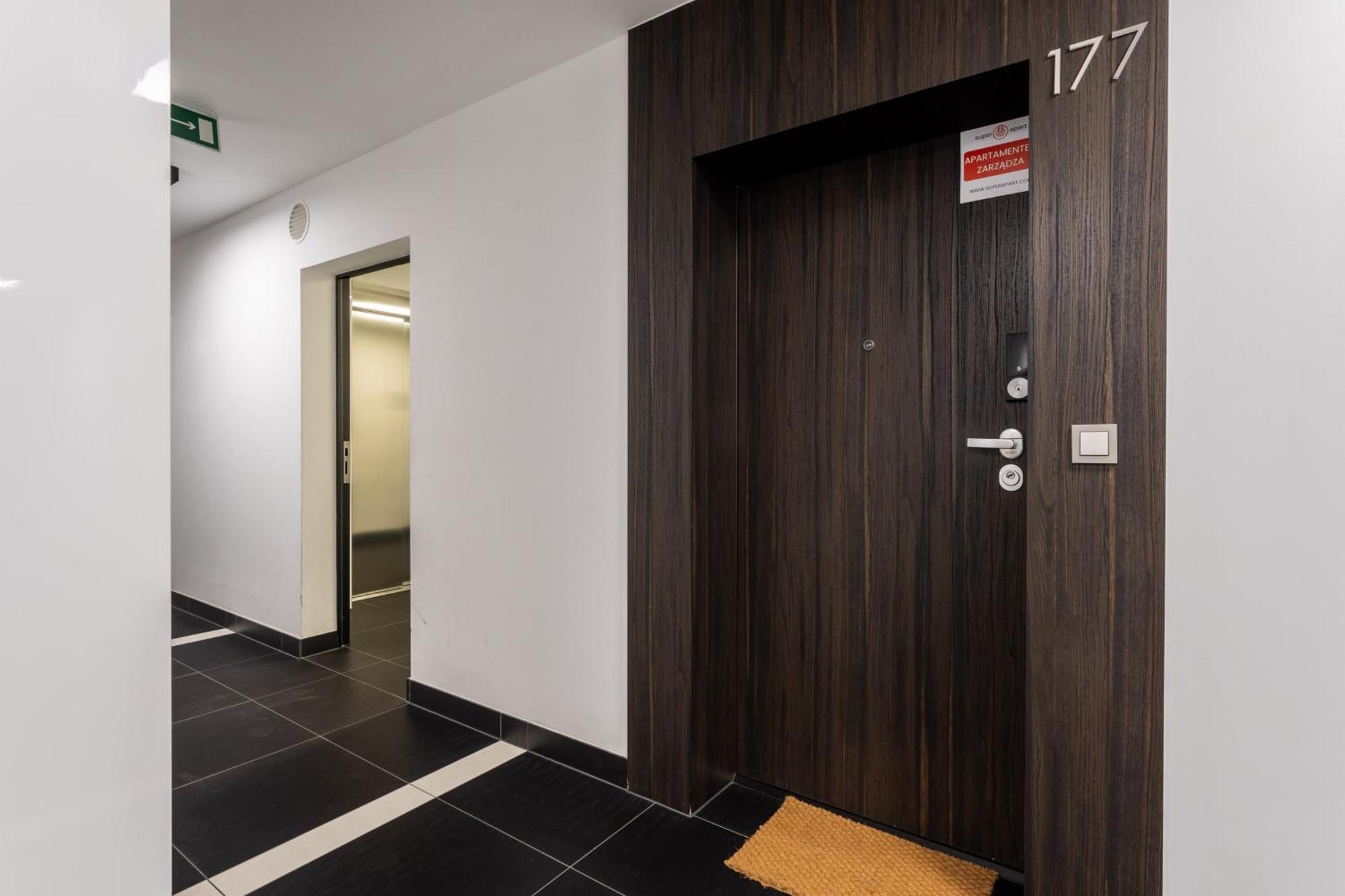 Superapart Grzybowska Apt 177 Warszawa Eksteriør bilde